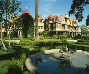 Winchester Mystery House