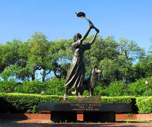 Florence Martus Waving Girl Monument