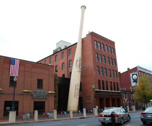Louisville Slugger Museum & Factory
