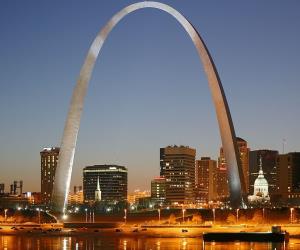 Gateway Arch (St. Louis Arch)